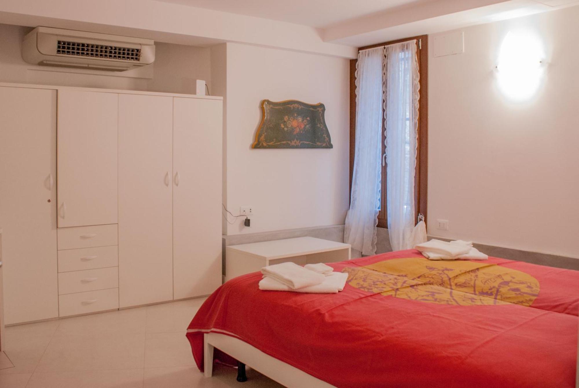 Ca' Priuli 1 Appartement Venetië Buitenkant foto